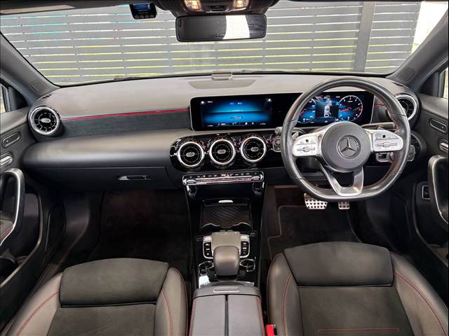 メルセデス・ベンツ A-CLASS Sedanの画像2
