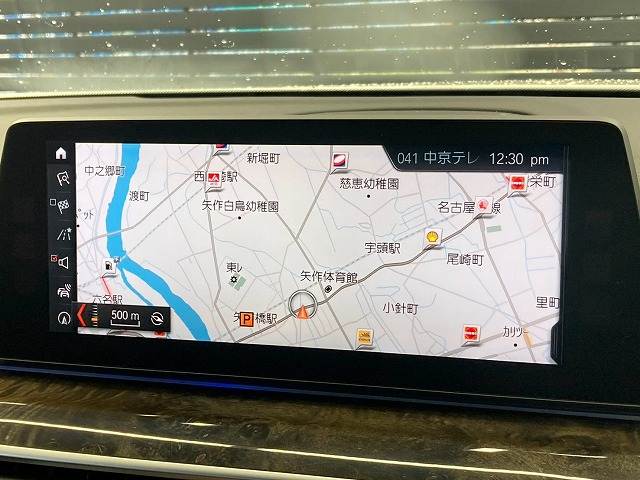 5Series Sedan□523d M Sport 全方位カメラ/シートメモリ/レーダークルーズ 内装他