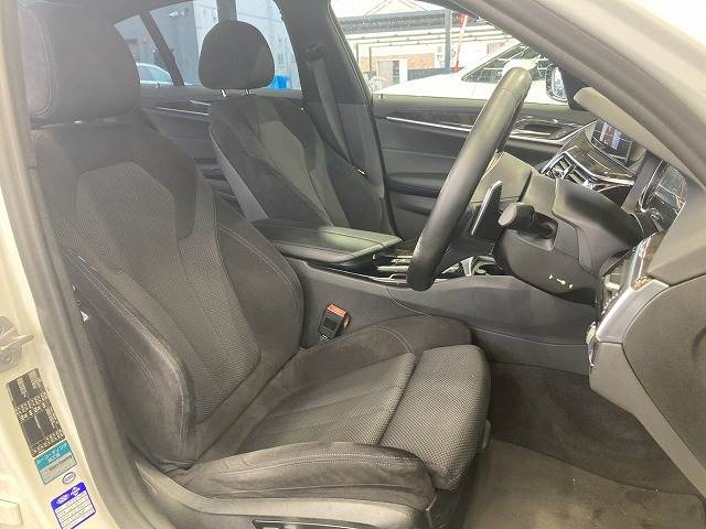 BMW 5Series Sedanの画像11