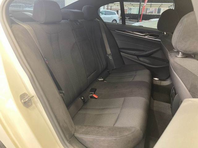 BMW 5Series Sedanの画像12