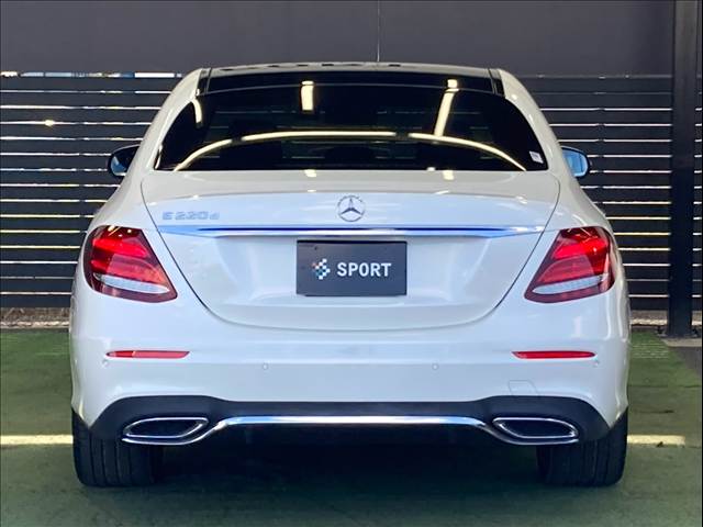 メルセデス・ベンツ E-CLASS Sedanの画像16