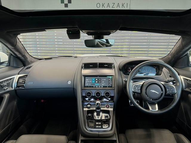ジャガーF-TYPE□R-DYNAMIC COUPE P300 内装他