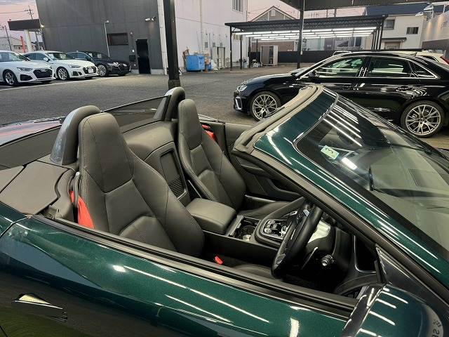 F-TYPE□R-DYNAMIC CONVERTIBLE P300 内装他