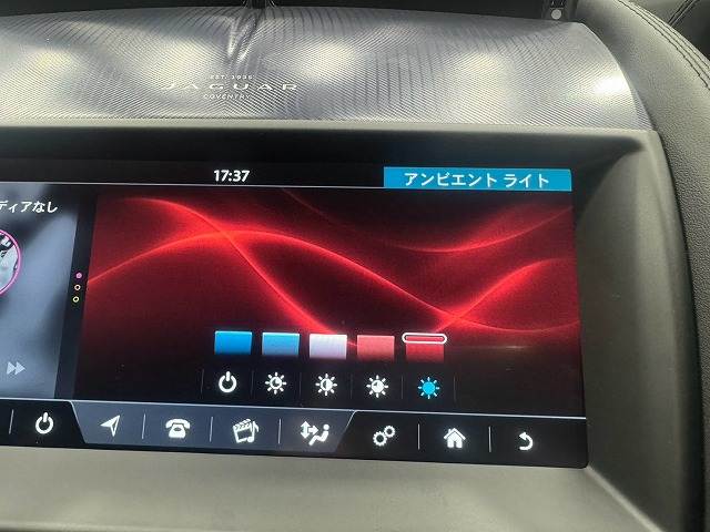 ジャガー F-TYPEの画像9