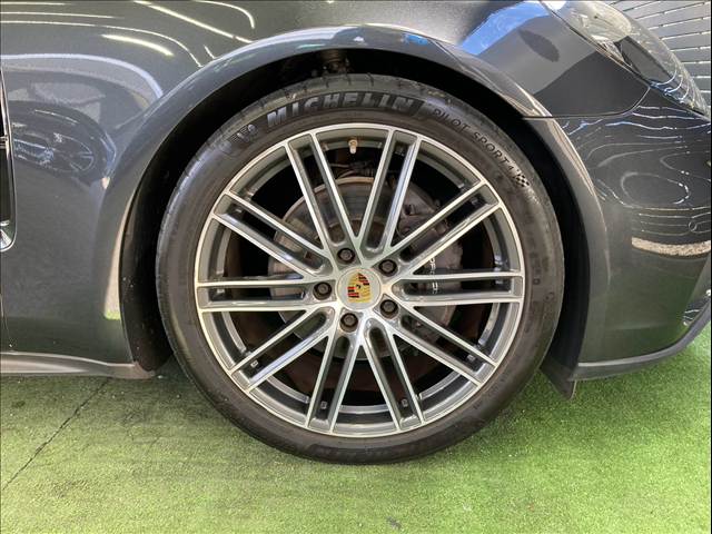 ポルシェ Panameraの画像9