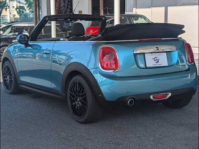 BMW MINI CONVERTIBLEの画像15