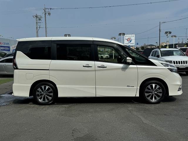 日産 セレナの画像17