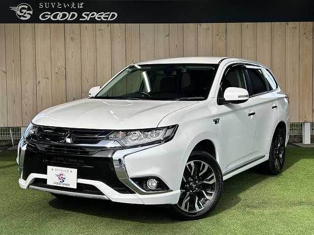 三菱 アウトランダーPHEV G プレミアムパッケージ