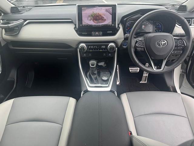 RAV4HYBRID G 内装他