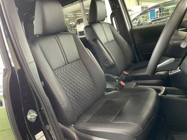 トヨタ ノアハイブリッドの画像5