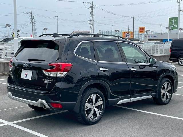 スバル フォレスターの画像16