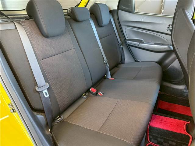 スイフトスポーツベースグレード 内装他