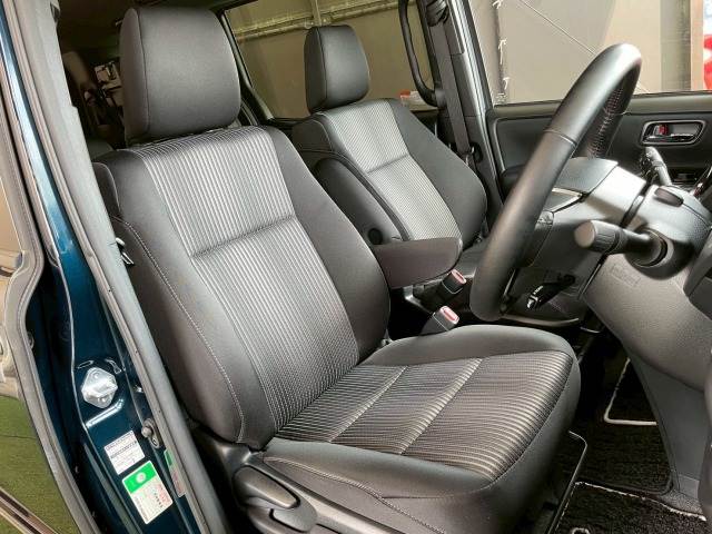 トヨタ ヴォクシーの画像5