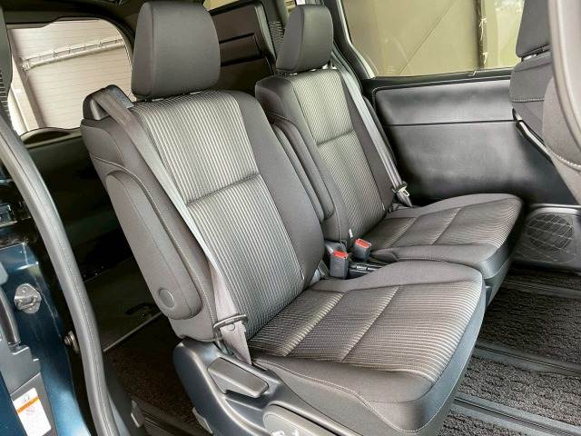 トヨタ ヴォクシーの画像6