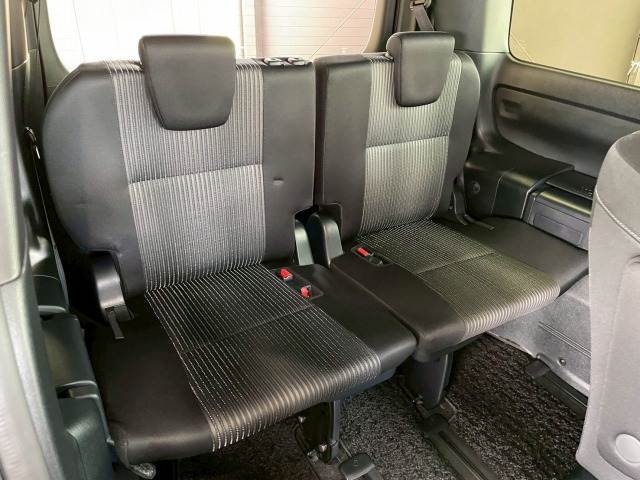 トヨタ ヴォクシーの画像7