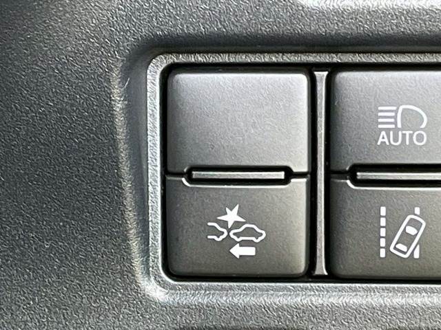 トヨタ ヴォクシーの画像10