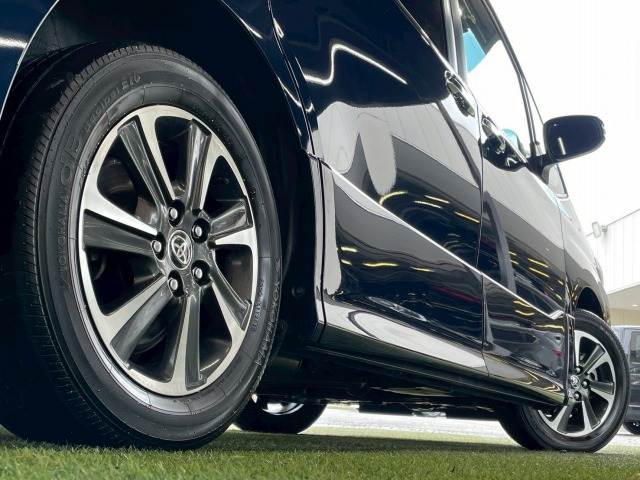 トヨタ ヴォクシーの画像19