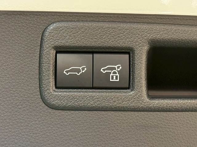 トヨタ ハリアーハイブリッドの画像11