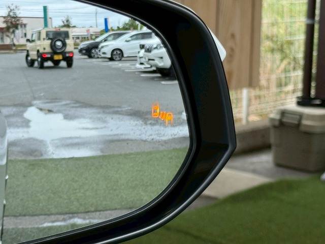 トヨタ ハリアーハイブリッドの画像12