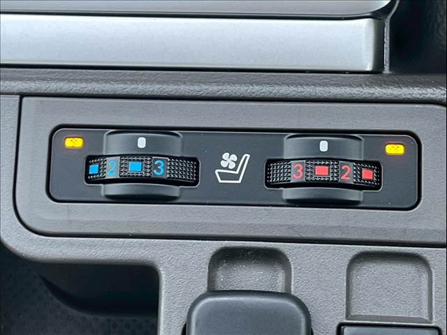 トヨタ ランドクルーザープラドの画像9