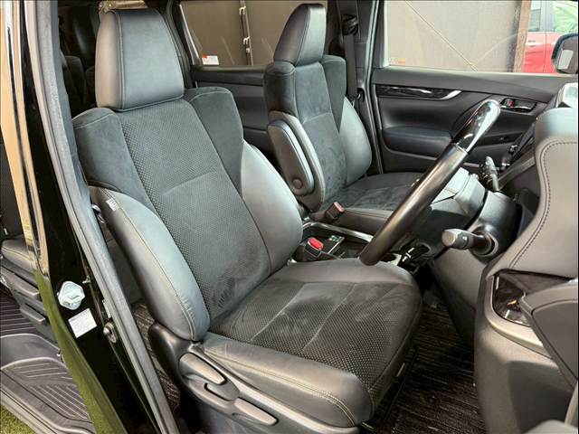 アルファードS“TYPE GOLD” 内装他