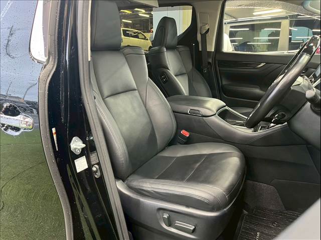 ヴェルファイアZ“G エディション” 内装他