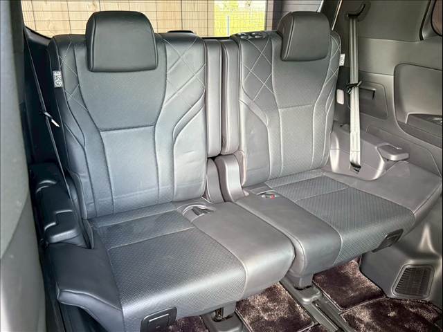 トヨタ ヴェルファイアハイブリッドの画像7