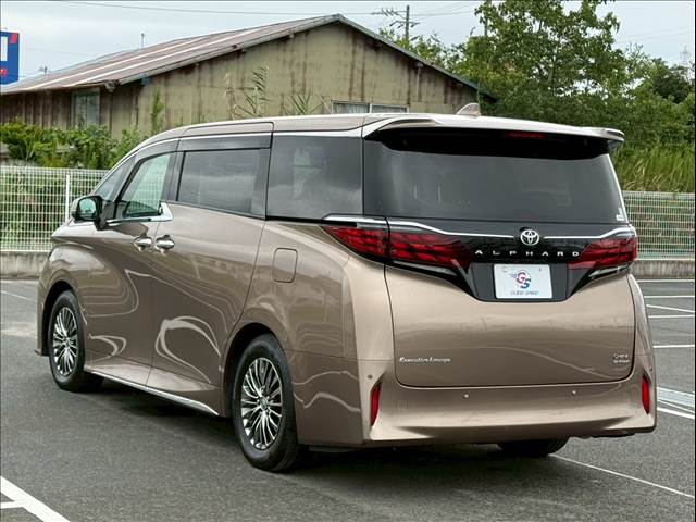 トヨタ アルファードハイブリッドの画像16