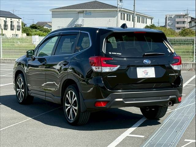 スバル フォレスターの画像16