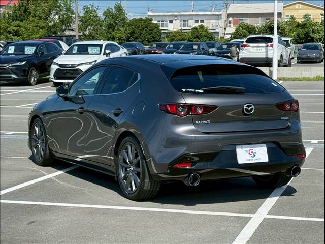 マツダ MAZDA3 FASTBACKの画像16