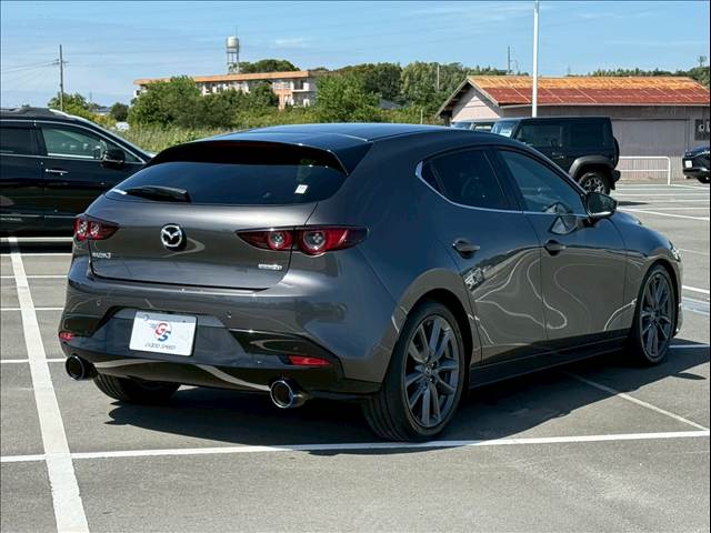 マツダ MAZDA3 FASTBACKの画像17