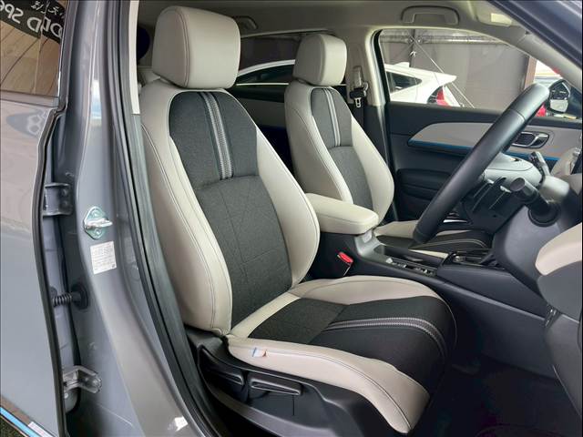 ホンダ ヴェゼルハイブリッドの画像5