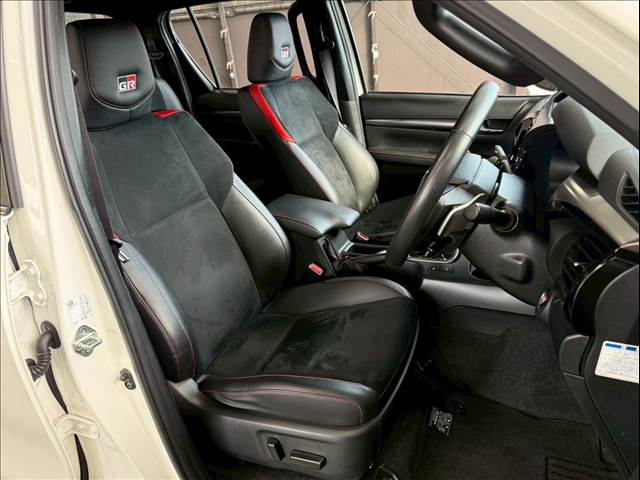 トヨタ ハイラックスの画像5