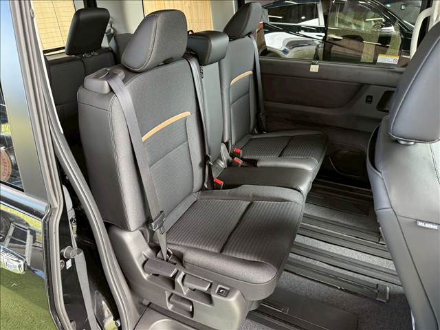 セレナハイウェイスターV 内装他