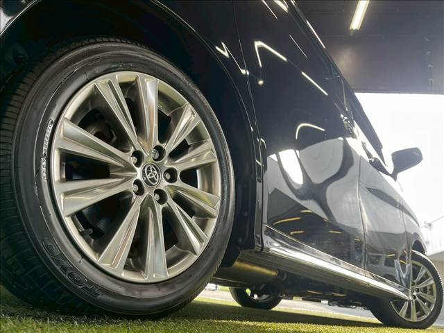 トヨタ ヴェルファイアの画像19