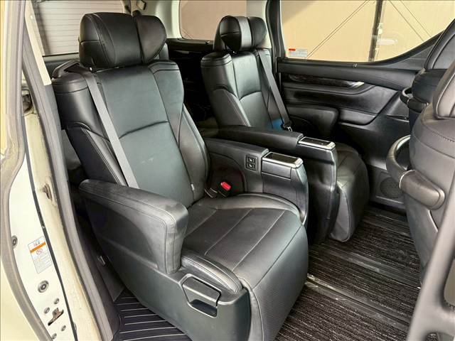 ヴェルファイアZ“G エディション” 内装他