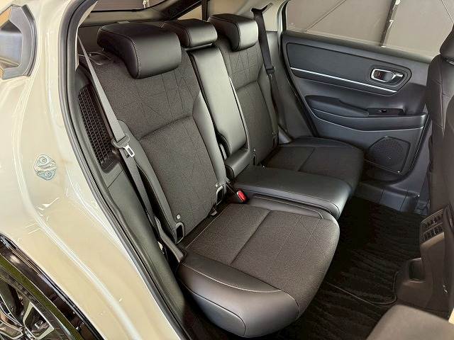 ヴェゼルハイブリッドe:HEV Z 内装他