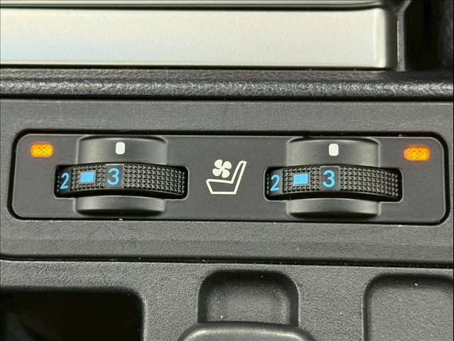 トヨタ ランドクルーザープラドの画像9