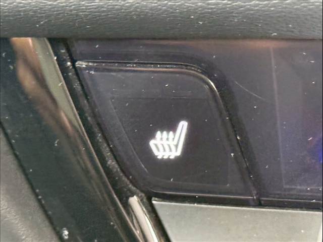 ホンダ ヴェゼルハイブリッドの画像9