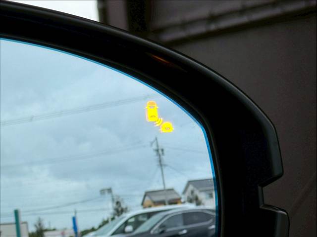 ホンダ ヴェゼルハイブリッドの画像11