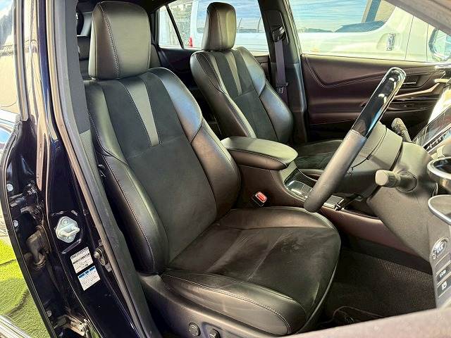 ハリアーPREMIUM Style MAUVE 内装他