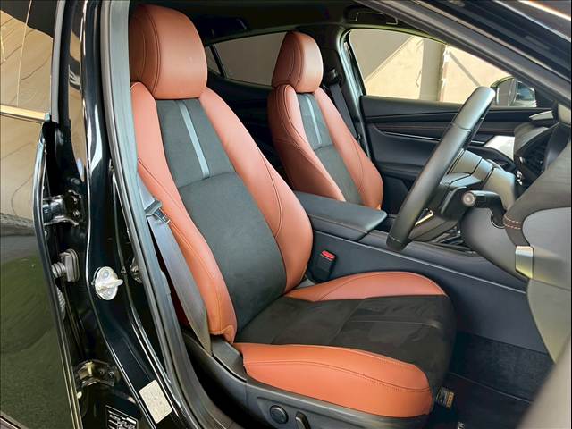 マツダ MAZDA3 FASTBACKの画像5