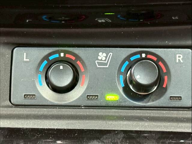 トヨタ ヴェルファイアの画像11