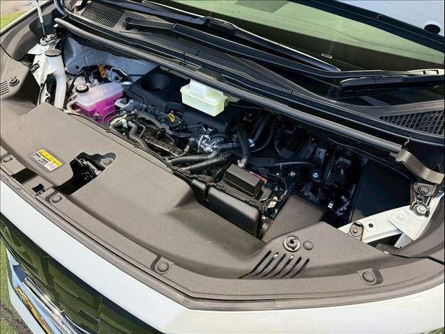 トヨタ アルファードハイブリッドの画像18