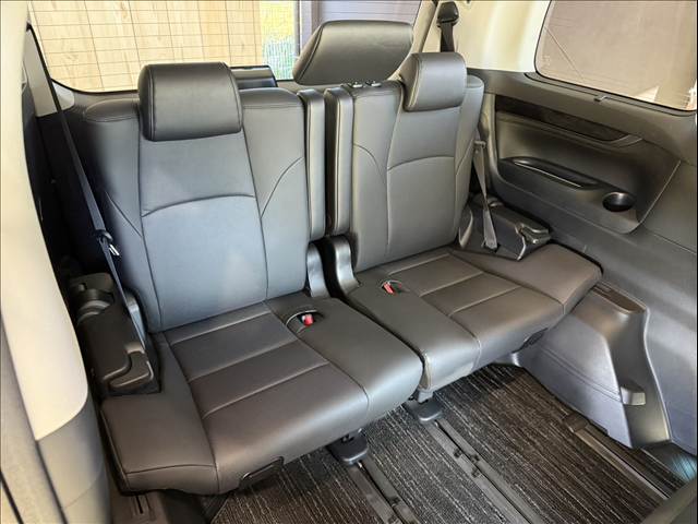 トヨタ アルファードの画像7