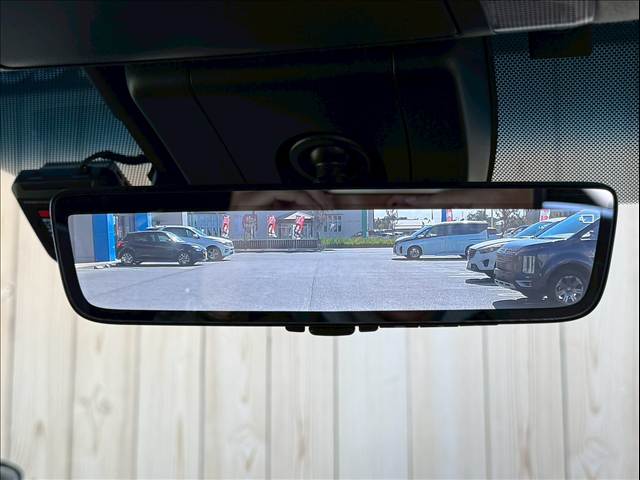 トヨタ アルファードの画像9