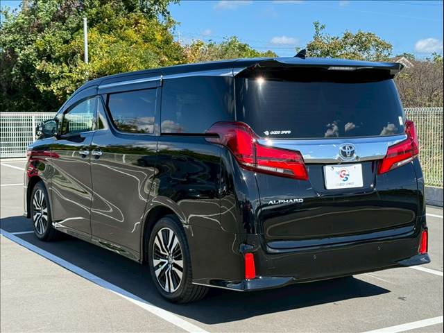 トヨタ アルファードの画像16