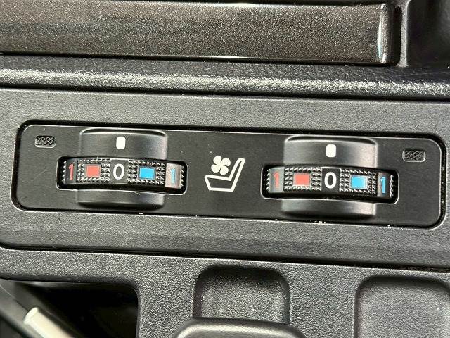 トヨタ ランドクルーザープラドの画像10