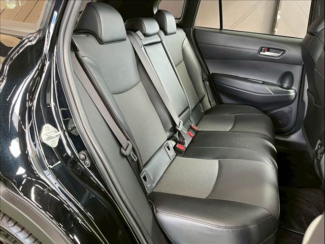 カローラクロスHYBRID Z 内装他
