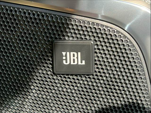 トヨタ アルファードハイブリッドの画像9